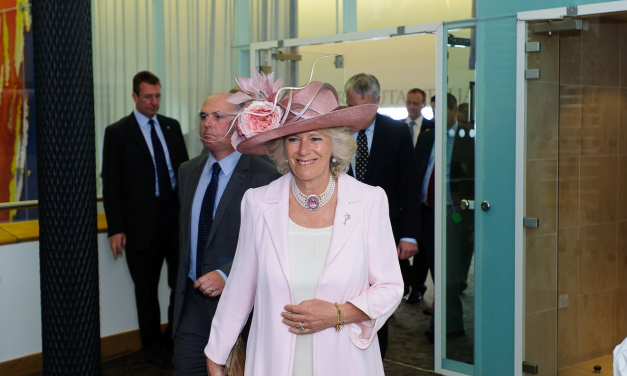 No, Queen Camilla Was NOT Born a Man Named Steve – Debunking the Viral Hoax